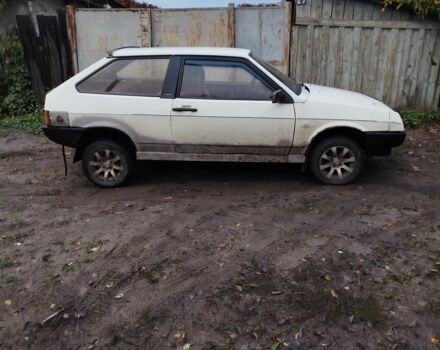 ВАЗ 2108 1987 в Глухове на Automoto.ua Белый ВАЗ 2108, объемом двигателя 1 л и пробегом 5 тыс. км за 700 $, фото 2 на Automoto.ua