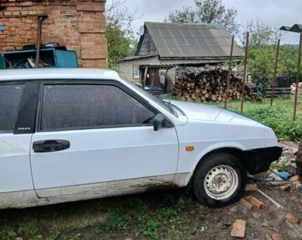 Белый ВАЗ 2108, объемом двигателя 1 л и пробегом 350 тыс. км за 700 $, фото 4 на Automoto.ua