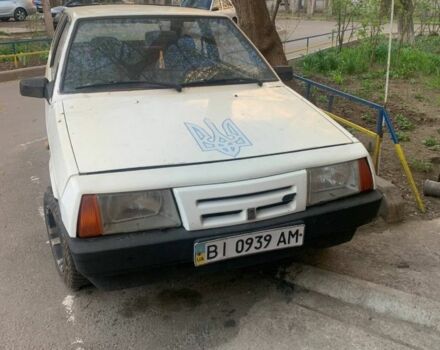 Белый ВАЗ 2108, объемом двигателя 1.3 л и пробегом 1 тыс. км за 700 $, фото 1 на Automoto.ua