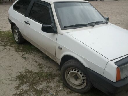 ВАЗ 2108 1985 у Шостке на Automoto.ua Білий ВАЗ 2108, об'ємом двигуна 1.3 л та пробігом 45 тис. км за 1000 $, фото 1 на Automoto.ua