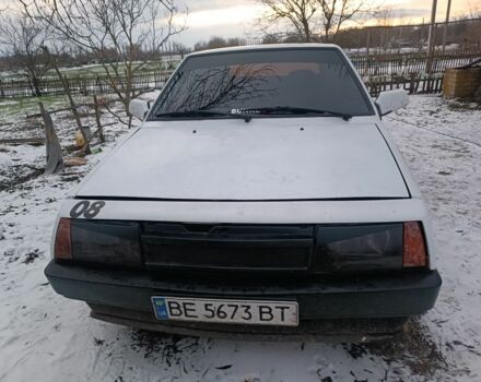 Белый ВАЗ 2108, объемом двигателя 1.3 л и пробегом 100 тыс. км за 1543 $, фото 1 на Automoto.ua