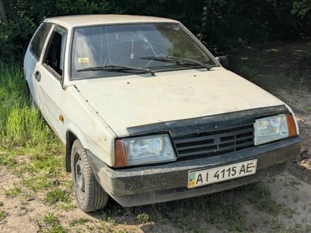 ВАЗ 2108 1986 в Умани на Automoto.ua Белый ВАЗ 2108, объемом двигателя 0 л и пробегом 90 тыс. км за 400 $, фото 1 на Automoto.ua