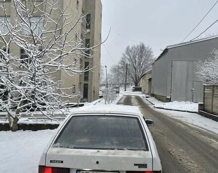 Белый ВАЗ 2108, объемом двигателя 1.3 л и пробегом 160 тыс. км за 900 $, фото 1 на Automoto.ua