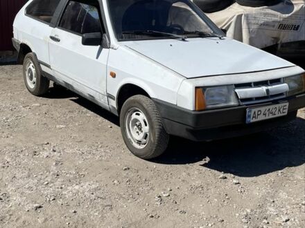 Белый ВАЗ 2108, объемом двигателя 1.3 л и пробегом 1000 тыс. км за 800 $, фото 1 на Automoto.ua
