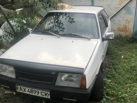 Белый ВАЗ 2108, объемом двигателя 1.5 л и пробегом 100 тыс. км за 32000 $, фото 1 на Automoto.ua