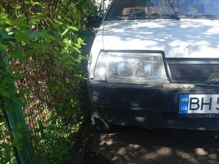 ВАЗ 2108 1986 в Одессе на Automoto.ua Белый ВАЗ 2108, объемом двигателя 0 л и пробегом 40 тыс. км за 500 $, фото 1 на Automoto.ua