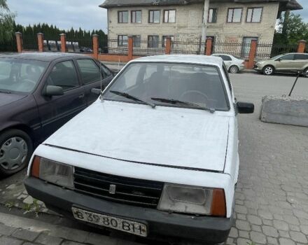 Белый ВАЗ 2108, объемом двигателя 1 л и пробегом 200 тыс. км за 435 $, фото 1 на Automoto.ua