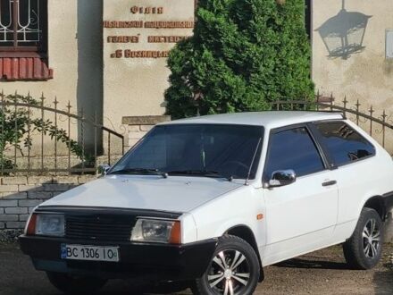 Белый ВАЗ 2108, объемом двигателя 1.3 л и пробегом 27 тыс. км за 1600 $, фото 1 на Automoto.ua