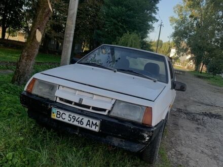 Белый ВАЗ 2108, объемом двигателя 0 л и пробегом 333 тыс. км за 999 $, фото 1 на Automoto.ua