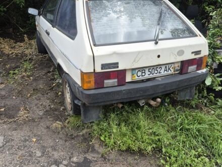 ВАЗ 2108 1986 у Чернігові на Automoto.ua Білий ВАЗ 2108, об'ємом двигуна 0 л та пробігом 100 тис. км за 400 $, фото 1 на Automoto.ua