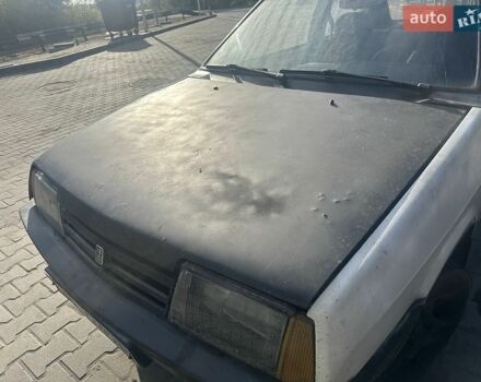 Белый ВАЗ 2108, объемом двигателя 1.3 л и пробегом 205 тыс. км за 626 $, фото 1 на Automoto.ua