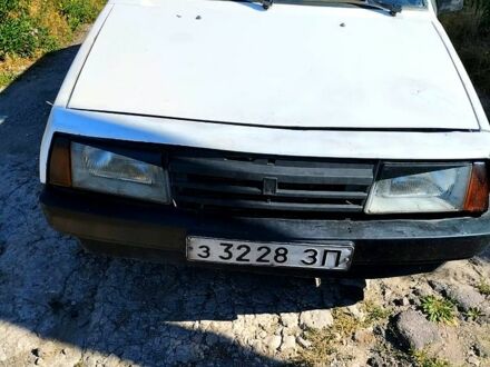 Белый ВАЗ 2108, объемом двигателя 1.3 л и пробегом 500 тыс. км за 480 $, фото 1 на Automoto.ua