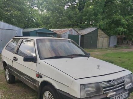 ВАЗ 2108 1986 у Знаменке на Automoto.ua Білий ВАЗ 2108, об'ємом двигуна 1.3 л та пробігом 1 тис. км за 900 $, фото 1 на Automoto.ua