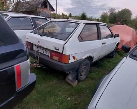 Белый ВАЗ 2108, объемом двигателя 1.3 л и пробегом 352 тыс. км за 250 $, фото 1 на Automoto.ua