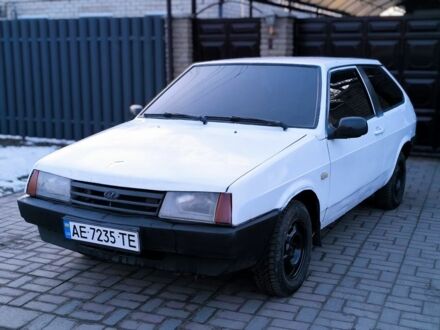 Белый ВАЗ 2108, объемом двигателя 1.5 л и пробегом 200 тыс. км за 524 $, фото 1 на Automoto.ua