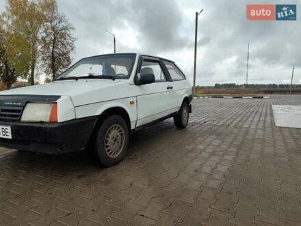 ВАЗ 2108 1987 в Воронеж на Automoto.ua Белый ВАЗ 2108, объемом двигателя 1.29 л и пробегом 65 тыс. км за 999 $, фото 1 на Automoto.ua