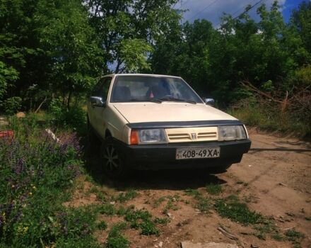 Белый ВАЗ 2108, объемом двигателя 6 л и пробегом 2 тыс. км за 586 $, фото 1 на Automoto.ua