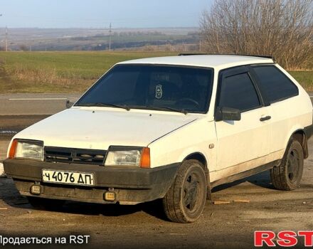 Білий ВАЗ 2108, об'ємом двигуна 1.5 л та пробігом 256 тис. км за 950 $, фото 1 на Automoto.ua