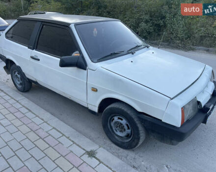 Белый ВАЗ 2108, объемом двигателя 1.29 л и пробегом 200 тыс. км за 490 $, фото 1 на Automoto.ua