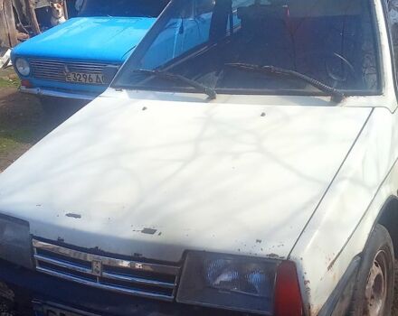 Белый ВАЗ 2108, объемом двигателя 1.3 л и пробегом 0 тыс. км за 400 $, фото 1 на Automoto.ua