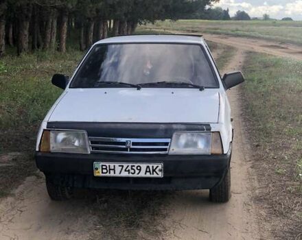 Белый ВАЗ 2108, объемом двигателя 1.3 л и пробегом 70 тыс. км за 750 $, фото 1 на Automoto.ua
