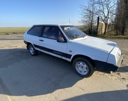 Белый ВАЗ 2108, объемом двигателя 1.3 л и пробегом 300 тыс. км за 790 $, фото 1 на Automoto.ua