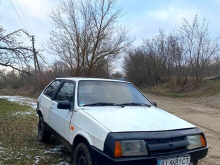 ВАЗ 2108 1987 в Голованевске на Automoto.ua Белый ВАЗ 2108, объемом двигателя 1.3 л и пробегом 0 тыс. км за 720 $, фото 1 на Automoto.ua