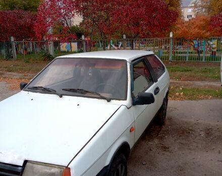 Белый ВАЗ 2108, объемом двигателя 1.5 л и пробегом 252 тыс. км за 650 $, фото 1 на Automoto.ua