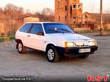ВАЗ 2108 1987 у Вознесенске на Automoto.ua Білий ВАЗ 2108, об'ємом двигуна 1.3 л та пробігом 150 тис. км за 750 $, фото 1 на Automoto.ua