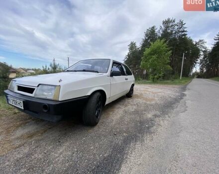 Белый ВАЗ 2108, объемом двигателя 1.3 л и пробегом 100 тыс. км за 1850 $, фото 1 на Automoto.ua