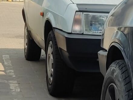 Белый ВАЗ 2108, объемом двигателя 1.3 л и пробегом 100 тыс. км за 770 $, фото 1 на Automoto.ua