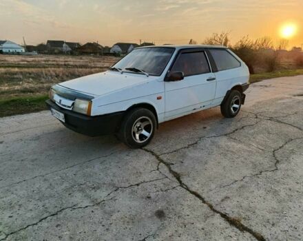 Белый ВАЗ 2108, объемом двигателя 1.3 л и пробегом 100 тыс. км за 1100 $, фото 1 на Automoto.ua