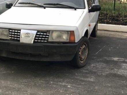 Белый ВАЗ 2108, объемом двигателя 1.3 л и пробегом 777 тыс. км за 379 $, фото 1 на Automoto.ua