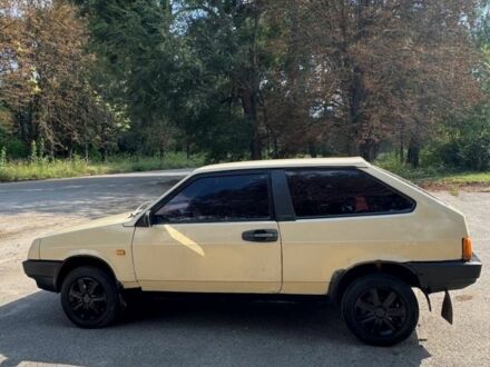 Белый ВАЗ 2108, объемом двигателя 1.3 л и пробегом 19 тыс. км за 670 $, фото 1 на Automoto.ua