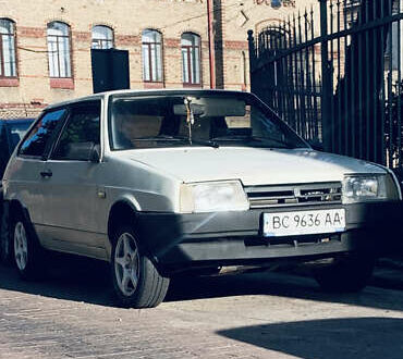ВАЗ 2108 1987 в Львове на Automoto.ua Белый ВАЗ 2108, объемом двигателя 1.3 л и пробегом 200 тыс. км за 800 $, фото 1 на Automoto.ua