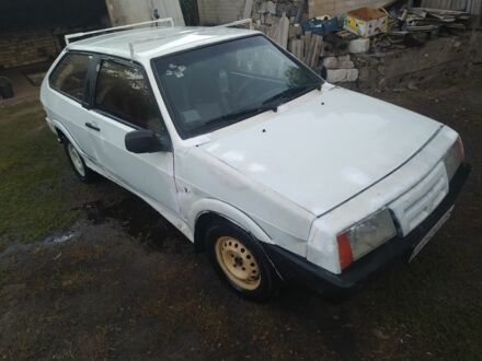 Белый ВАЗ 2108, объемом двигателя 1.3 л и пробегом 780 тыс. км за 692 $, фото 1 на Automoto.ua