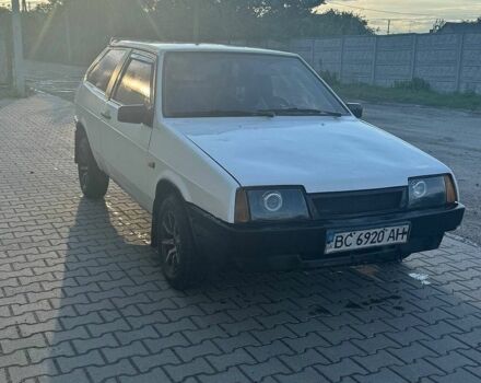 Белый ВАЗ 2108, объемом двигателя 1.3 л и пробегом 90 тыс. км за 900 $, фото 1 на Automoto.ua