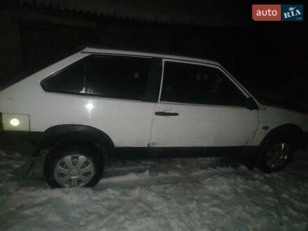 ВАЗ 2108 1988 у Овруче на Automoto.ua Білий ВАЗ 2108, об'ємом двигуна 1.5 л та пробігом 230 тис. км за 569 $, фото 1 на Automoto.ua