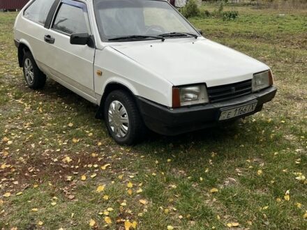 ВАЗ 2108 1988 в Лубнах на Automoto.ua Белый ВАЗ 2108, объемом двигателя 1.5 л и пробегом 2 тыс. км за 650 $, фото 1 на Automoto.ua