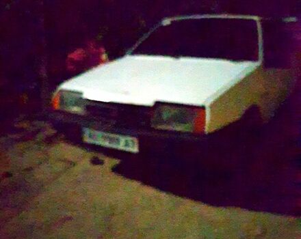 Белый ВАЗ 2108, объемом двигателя 1.5 л и пробегом 0 тыс. км за 350 $, фото 1 на Automoto.ua