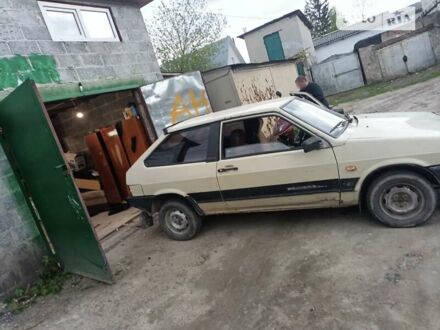 Білий ВАЗ 2108, об'ємом двигуна 1.29 л та пробігом 100 тис. км за 650 $, фото 1 на Automoto.ua