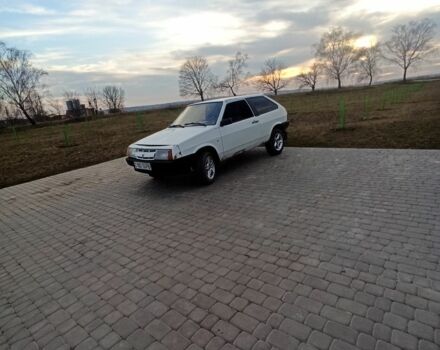 Белый ВАЗ 2108, объемом двигателя 1.3 л и пробегом 444 тыс. км за 355 $, фото 1 на Automoto.ua