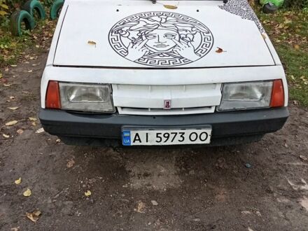 ВАЗ 2108 1988 в Броварах на Automoto.ua Белый ВАЗ 2108, объемом двигателя 1.3 л и пробегом 40 тыс. км за 750 $, фото 1 на Automoto.ua