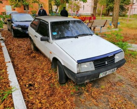 Белый ВАЗ 2108, объемом двигателя 1.3 л и пробегом 200 тыс. км за 350 $, фото 1 на Automoto.ua