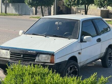 Белый ВАЗ 2108, объемом двигателя 1.3 л и пробегом 87 тыс. км за 935 $, фото 1 на Automoto.ua