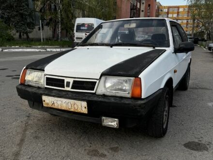 ВАЗ 2108 1988 в Одессе на Automoto.ua Белый ВАЗ 2108, объемом двигателя 0 л и пробегом 185 тыс. км за 650 $, фото 1 на Automoto.ua