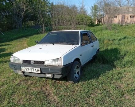Белый ВАЗ 2108, объемом двигателя 1.3 л и пробегом 200 тыс. км за 503 $, фото 1 на Automoto.ua