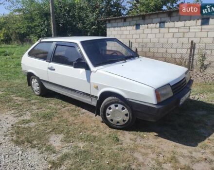 Белый ВАЗ 2108, объемом двигателя 1.5 л и пробегом 20 тыс. км за 1000 $, фото 1 на Automoto.ua