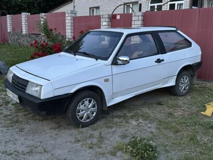 ВАЗ 2108 1989 в Бердичеве на Automoto.ua Белый ВАЗ 2108, объемом двигателя 1.5 л и пробегом 300 тыс. км за 700 $, фото 1 на Automoto.ua