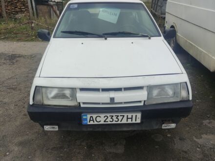 Белый ВАЗ 2108, объемом двигателя 1.3 л и пробегом 333 тыс. км за 550 $, фото 1 на Automoto.ua